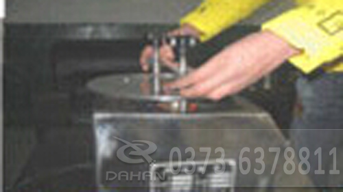 检验筛机操作第三步