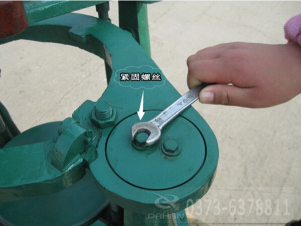 齿轮式拍击筛注意细节六 齿轮式拍击筛注意细节六